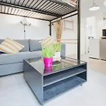 Charming Steps Away From Montmartre Lejlighed *